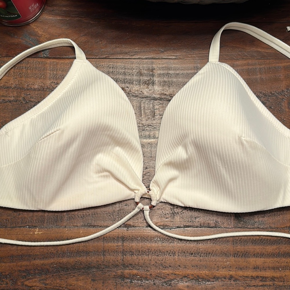 Shade and Shore bikini top